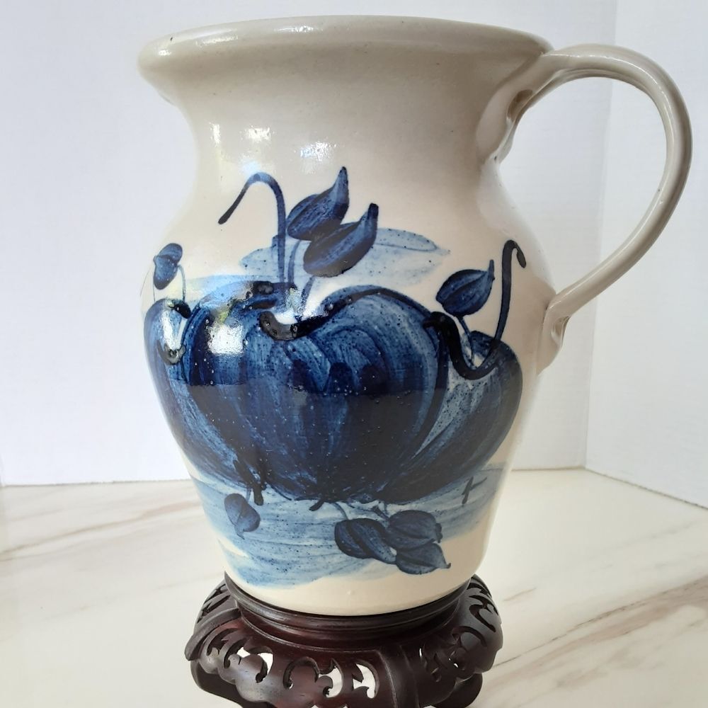 COTTAGECORE CASEY POTTERY Texas Hand Thrown Blue Apples Pitcher - VTG